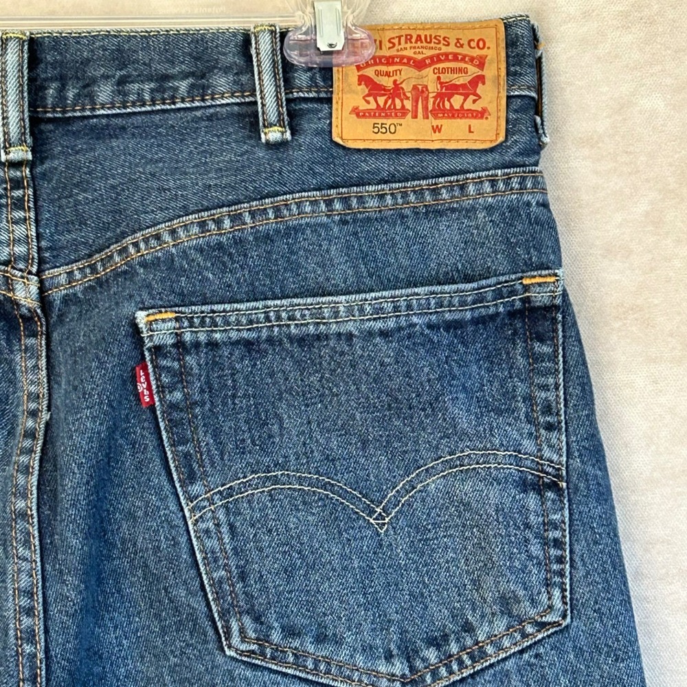 Levis 550 Relaxed Fit Tapered Leg Blue Denim Jeans Mens 38x36 01550-4886 Red Tab